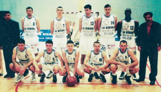 Momčad Širokog s osvojenim Kupom Herceg-Bosne